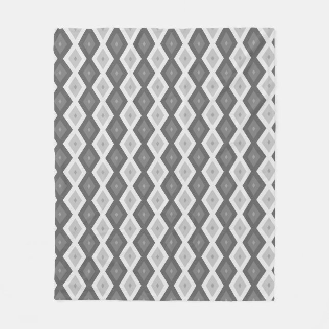 Shades of gray diamond pattern fleece blanket (Front)
