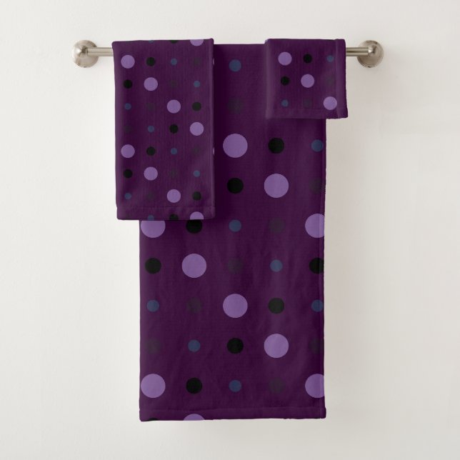 Shades of purple Dots Bath Towel Set (Insitu)