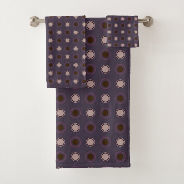 Shades of purple Dots Bath Towel Set (Insitu)