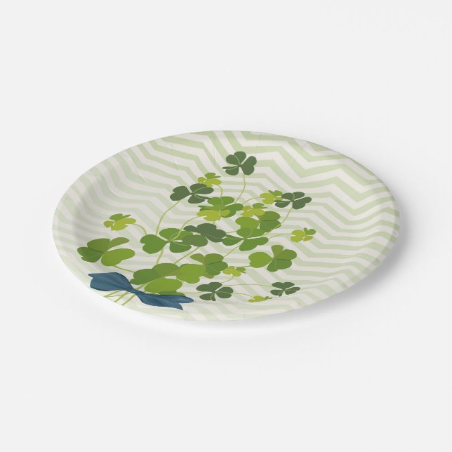 Shamrock bouquet, st patrick's day paper plate (Angled)