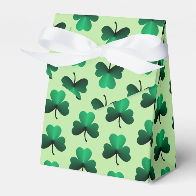 Shamrock Favour Box (Front Side)