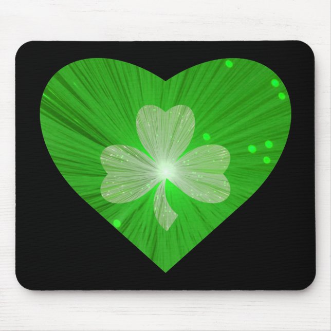 Shamrock Heart mousepad black (Front)