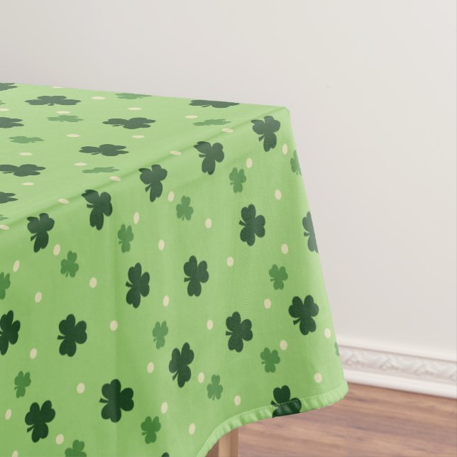 Shamrock Pattern Tablecloth (In Situ)
