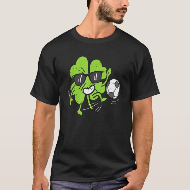 Shamrock Playing Soccer St Patricks Day Boys Kids  T-Shirt (Front)
