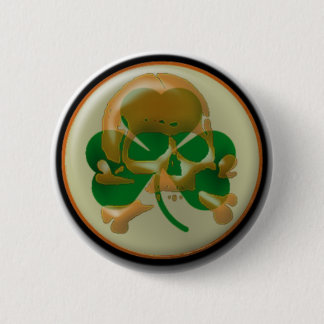 Shamrock skull 6 cm round badge