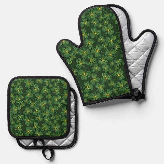 Shamrocks Design Oven Mitt & Pot Holder Set (Front/Back)