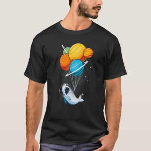 Shark Astronau Shark In Space Holding Planet Ballo T-Shirt