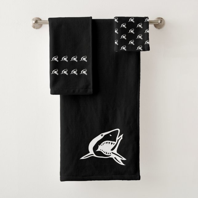 shark Bathroom Black and white towel set (Insitu)