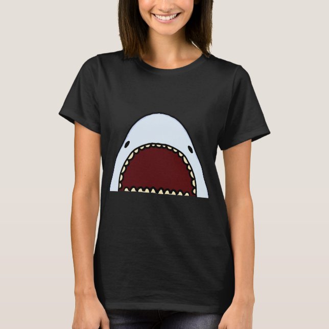 Shark teeth fish sea T-Shirt (Front)
