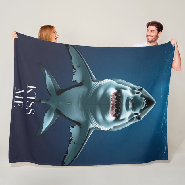 sharky fleece blanket (In Situ)
