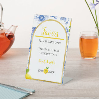 She Found Her Main Squeeze Bridal Shower Favors Pedestal Sign