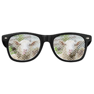 Sheep show tongue retro sunglasses
