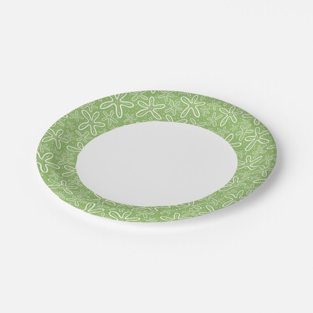 Shell Pattern On Spotted Background Paper Plate (Angled)
