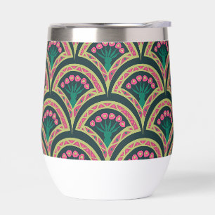 shell shaped green pattern