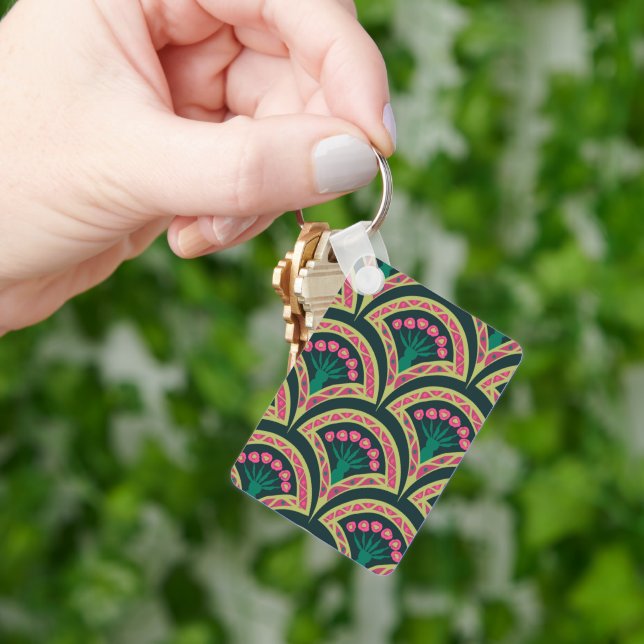 shell shaped green pattern key ring (Hand)
