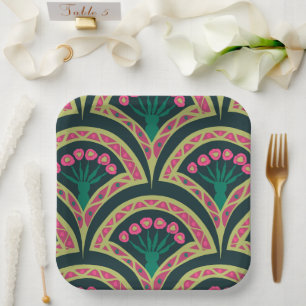 shell shaped green pattern paper plate