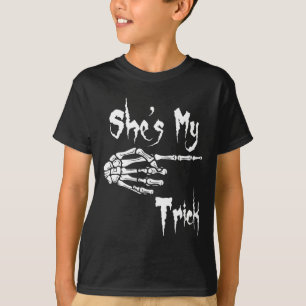 She's My Trick Skeleton Halloween Easy Couples Cos T-Shirt