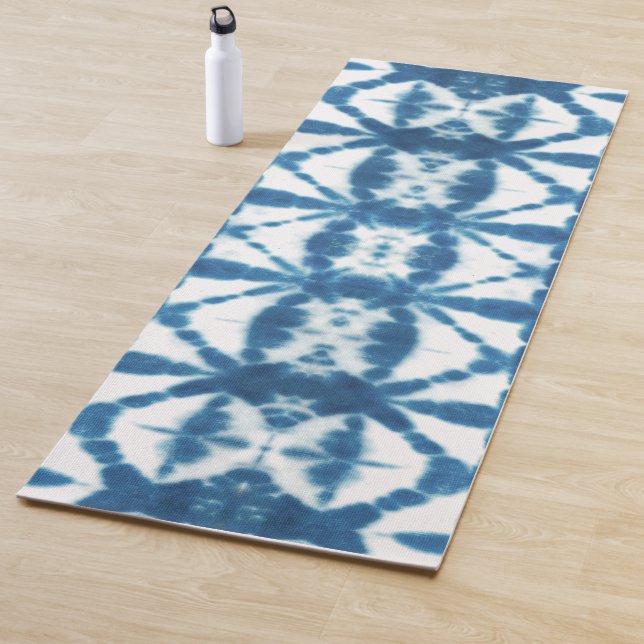 Shibori Indigo Blue Tie Dye Twist Pattern Yoga Mat (In Situ)