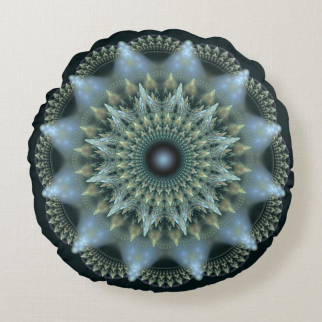 Shining star fractal ornament round cushion (Front)