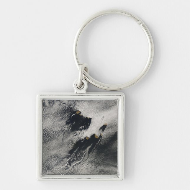 Ship-wave-shaped wave clouds and cloud vortices key ring (Front)