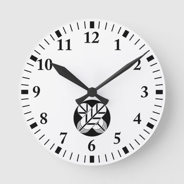 Shirakawa hawk feathers round clock (Front)