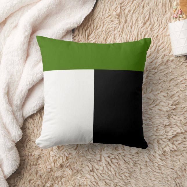 Shire of Caer Gwyn Populace Badge Throw Pillow (Blanket)