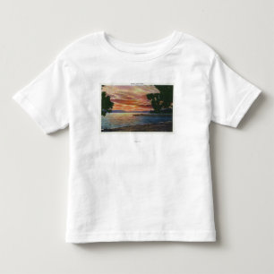 Shoreline Sunset View with Pier Toddler T-Shirt