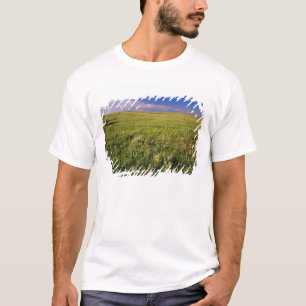 Short Grass Prairie in remote northeastern T-Shirt