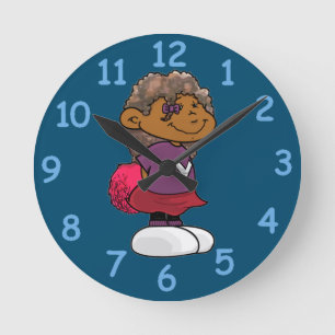 Short Sleevez Round Clock