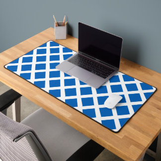 Show off your colors – Scotland Desk Mat