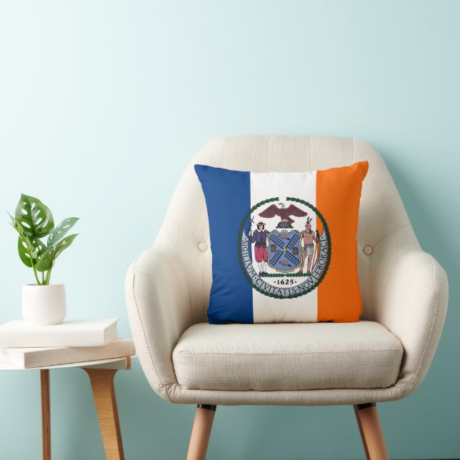 Show off your colours - New York Cushion (Chair)