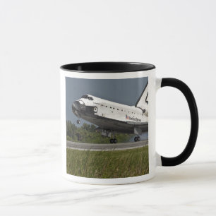 Shuttle Endeavour landing Kennedy Space Centre Mug