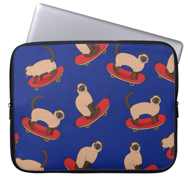 Siamese Cats Skateboards: Vintage Pattern Laptop Sleeve (Front)