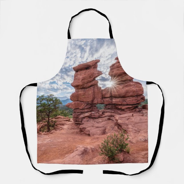 Siamese Twins Colorado Sunburst Apron (Front)