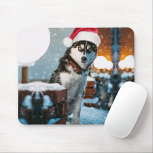 Siberian Husky dog wearing santa hat Mouse Pad