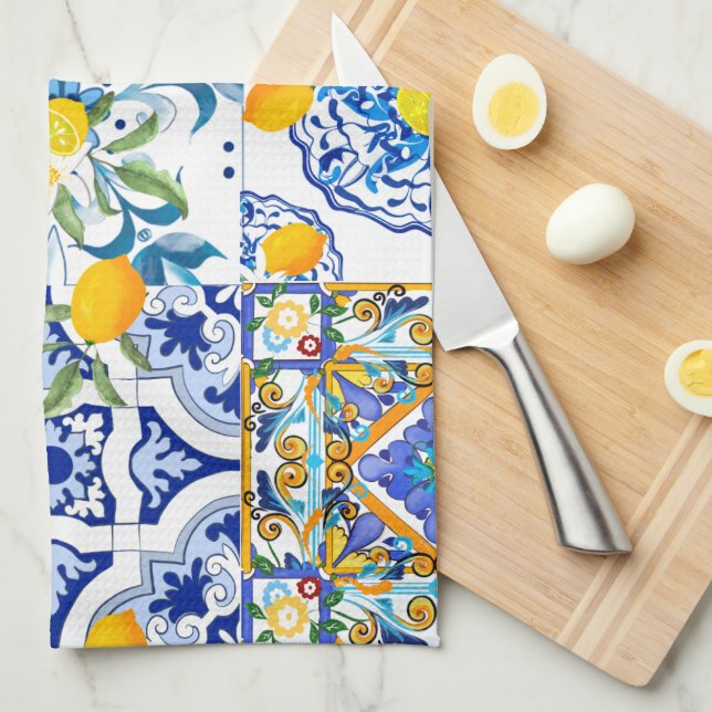 Sicilian style,majolica,lemons      tea towel (Quarter Fold)