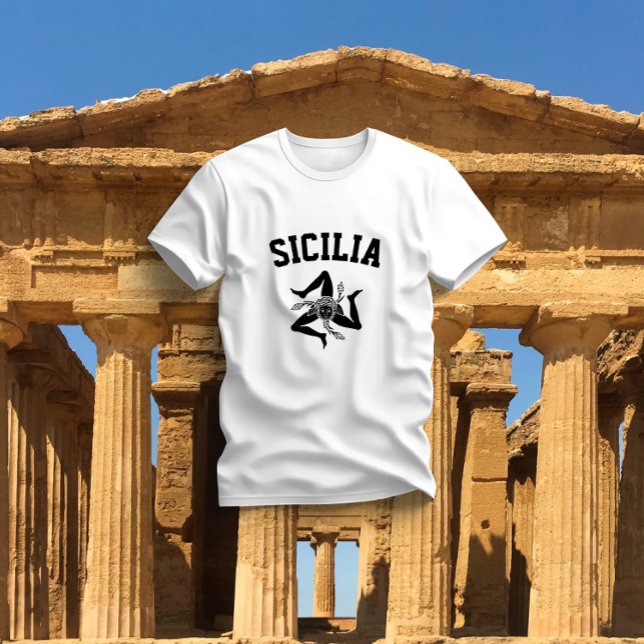 Sicilian Trinacria Black T-Shirt (Creator Uploaded)