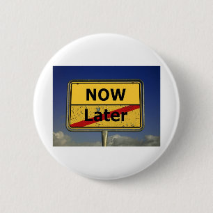 Sign ! 6 cm round badge