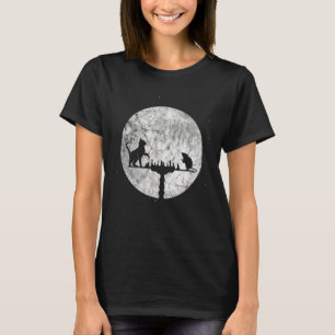 Silhouette Cat Mouse Playing Chess Chess Love T-Shirt