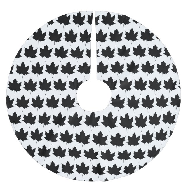 Silhouette of a maple leaf brushed polyester tree skirt (Front)