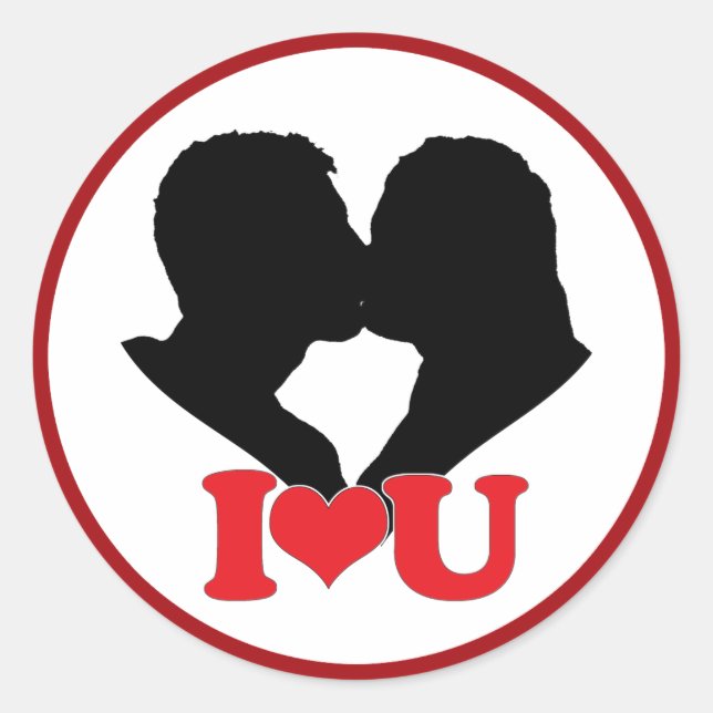 Silhouette of Couple Kissing With "I♥U" Classic Round Sticker (Front)