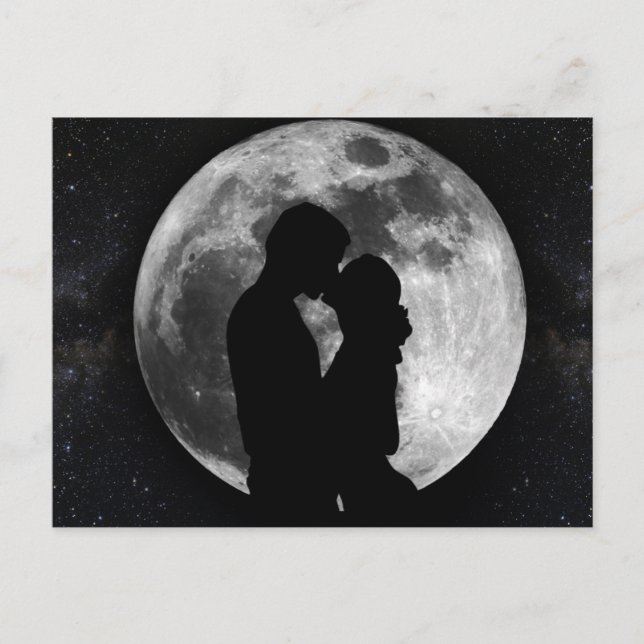 Silhouette of lovers in a full moon at night postcard (Front)