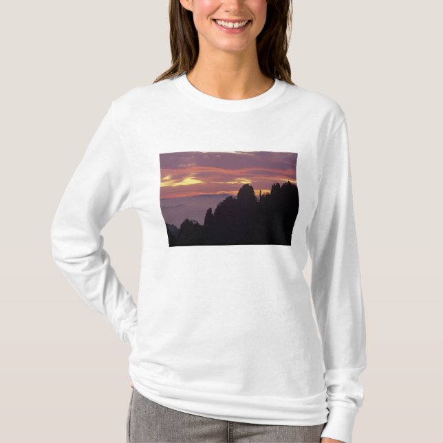 Silhouette of Mt. Huangshan (Yellow Mountain) at T-Shirt (Front)