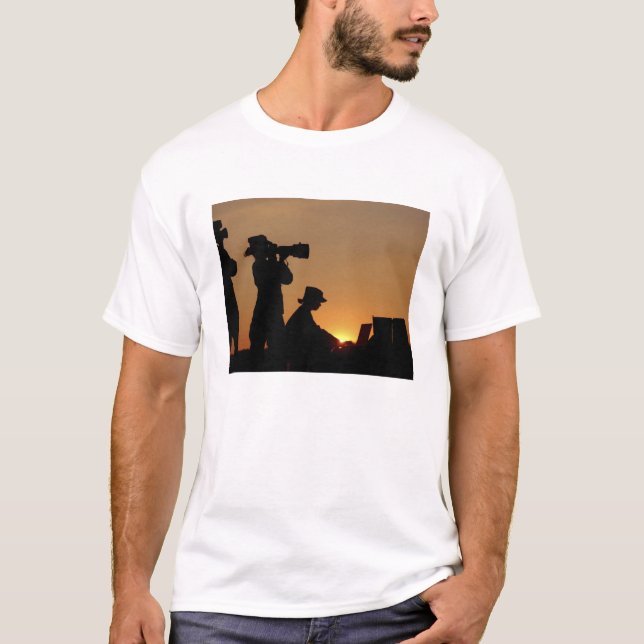 Silhouettes T-Shirt (Front)