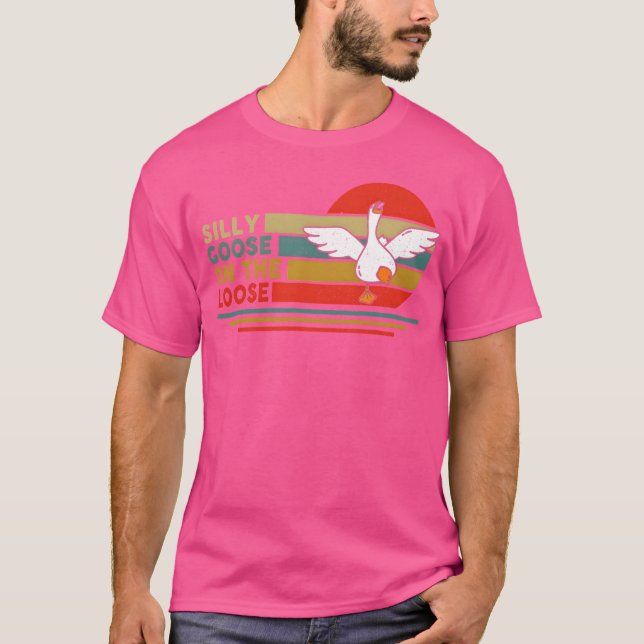 Silly Goose Onhe Loose Funny Silly Honk Goose vint T-Shirt (Front)