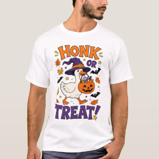 Silly Spooky Goose Witch Halloween Pumpkin T-Shirt