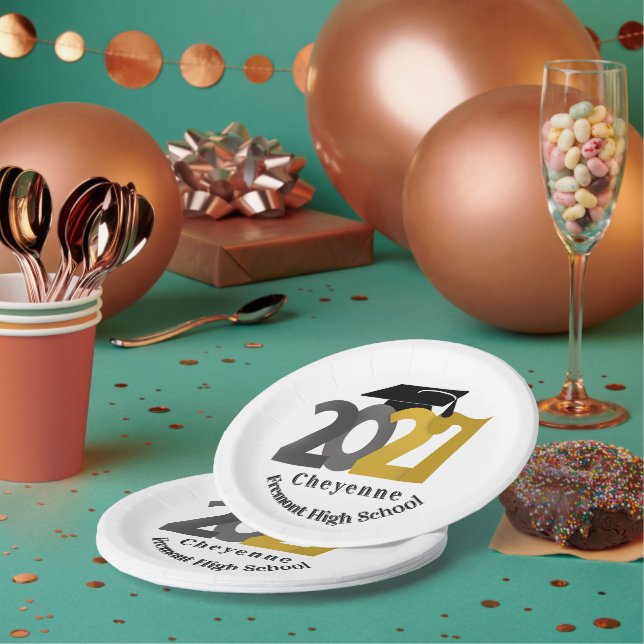 Silver Class of 2027 Graduation Paper Plate (Multi)