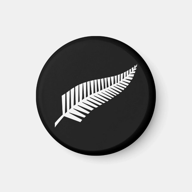 Silver fern flag (NZ) Magnet (Front)