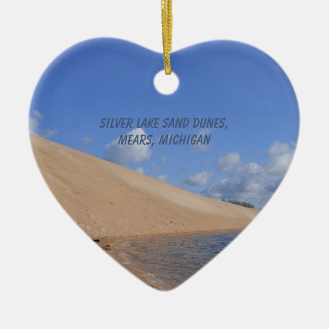 Silver Lake Sand Dunes, Mears, Michigan Heart Ceramic Tree Decoration (Front)