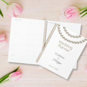 Silver Pearl Necklace Wedding Planner